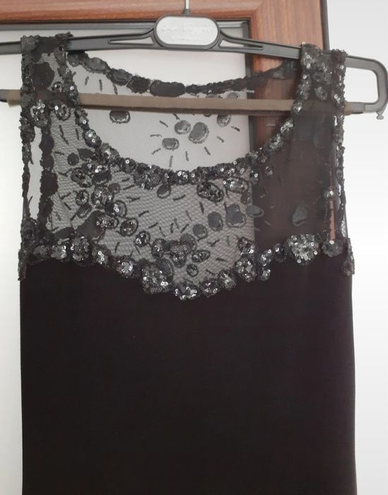 Rochie neagra de ocazie