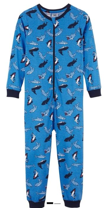 Lot 6 piese pijamale marimi 8-10 ani