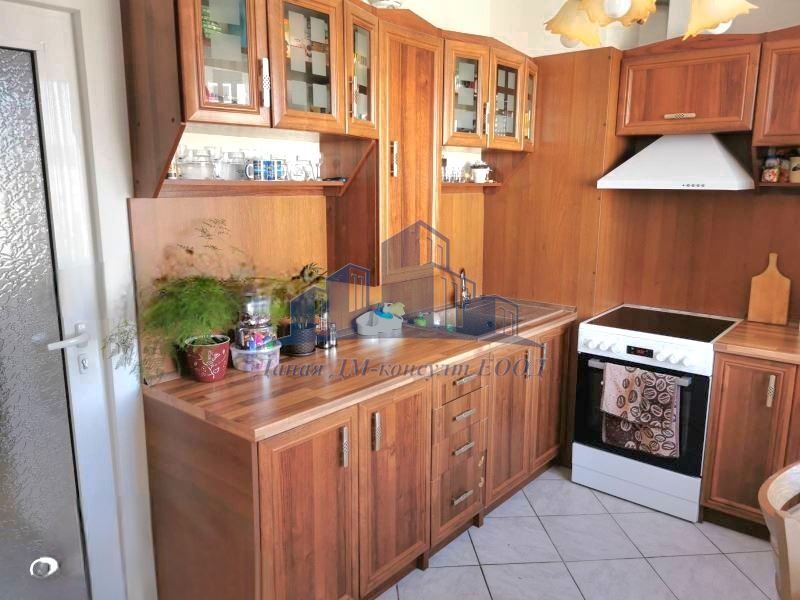 Продава се Тристаен апартамент в Шумен, Добруджански - 83 кв.м за 1352 €/кв.м - Снимка #5