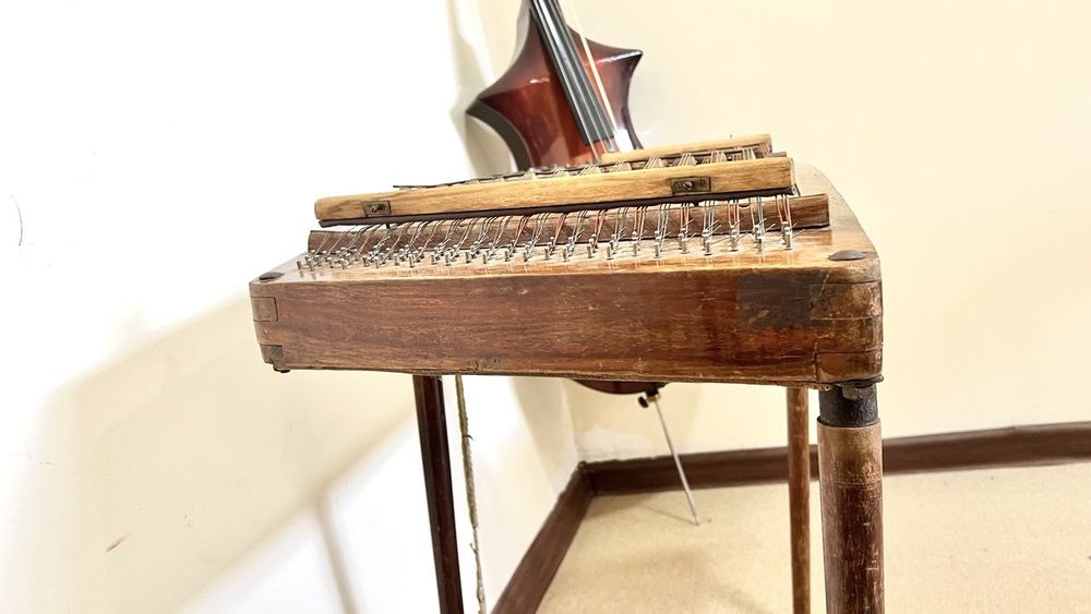 Чанг чолгуси сотилади. Chang cholgusi sotiladi