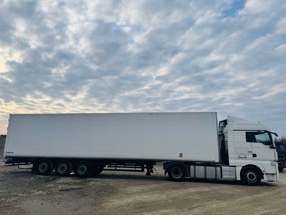 Vand Man TGX 18.440 Euro6 + remorca schmitz box