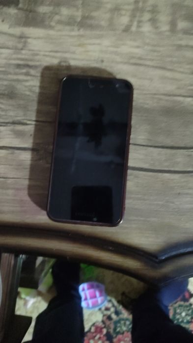 Samsung J2 kore   yaxshi aybi yuq