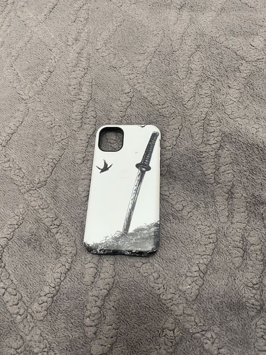 Чехлы на IPhone 11 За 1 шт 500тг