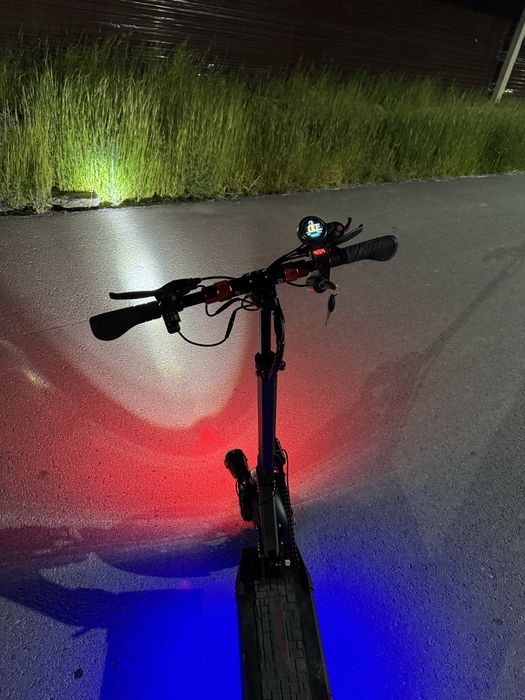 Электросамокат скутер