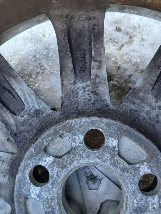 Литые лиски диски