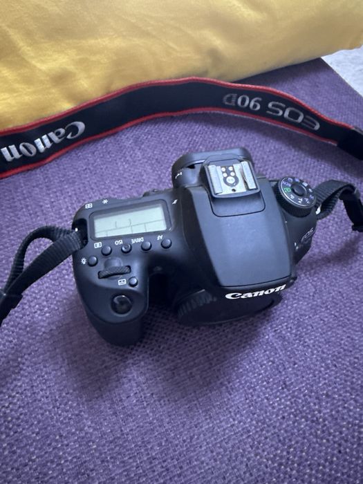 Canon Eos 90D+ Baterry Grip BG-E3 ca Noi
