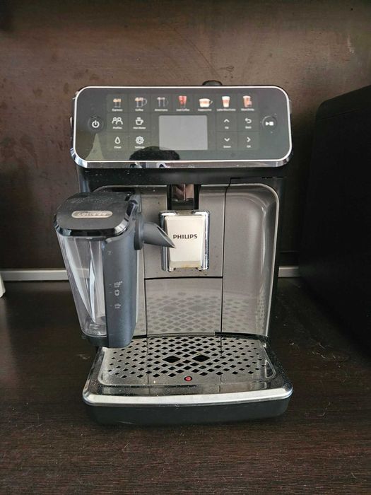 Philips 4400 Series – автоматична кафемашина