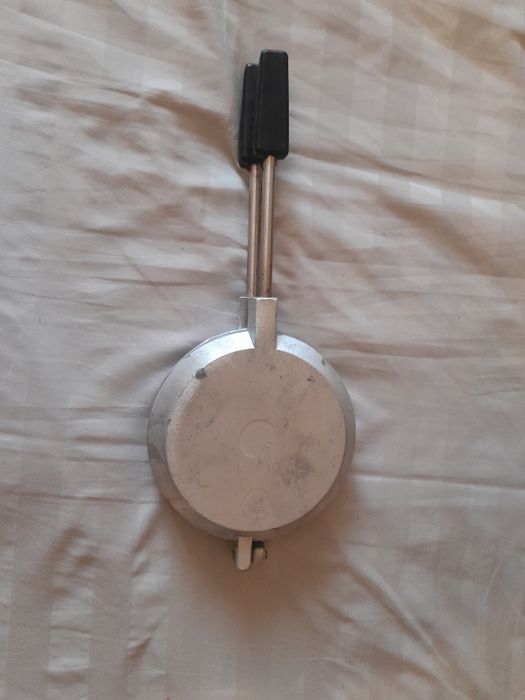 Продам вафельницы