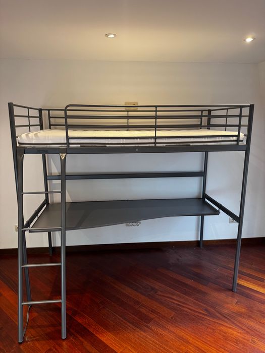 Метално двуетажно детско легло Ikea