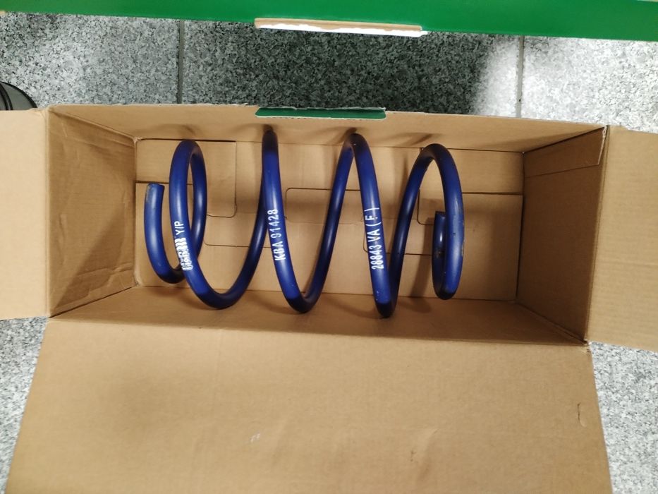 Set arcuri față +1 buc.spate Sport GOLF 7 R Line