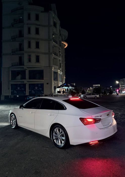 2022 Malibu Premier Toza