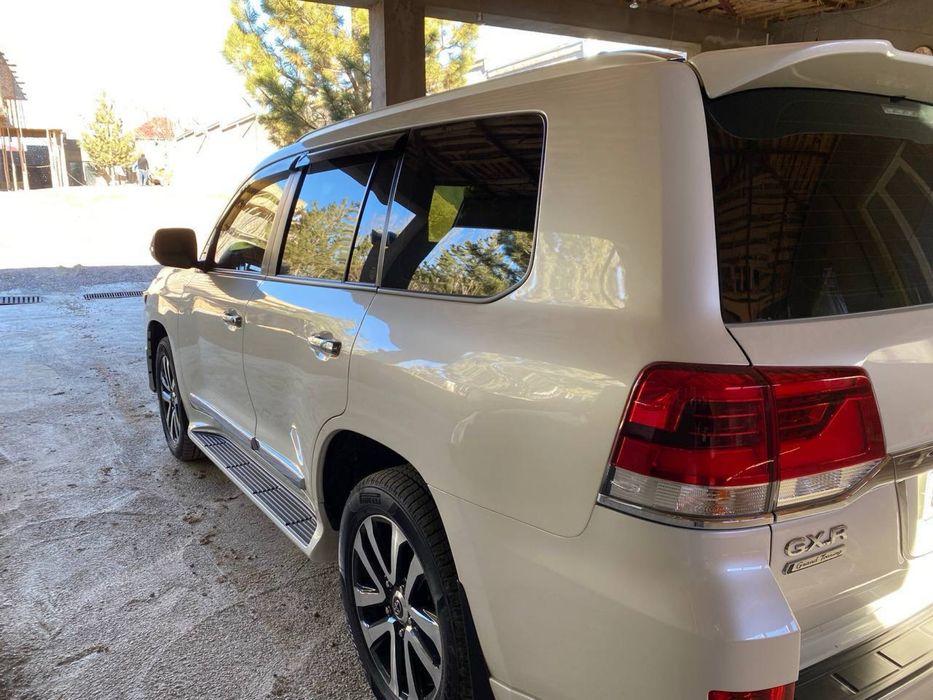 Ветровики (дефлекторы окон) Toyota Land Cruiser 200 / Lexus LX570