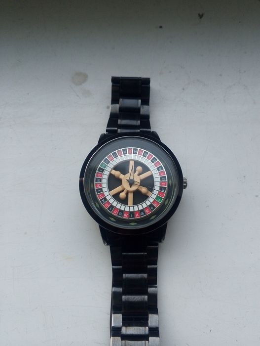 Kazino soat suvda ishlaydi