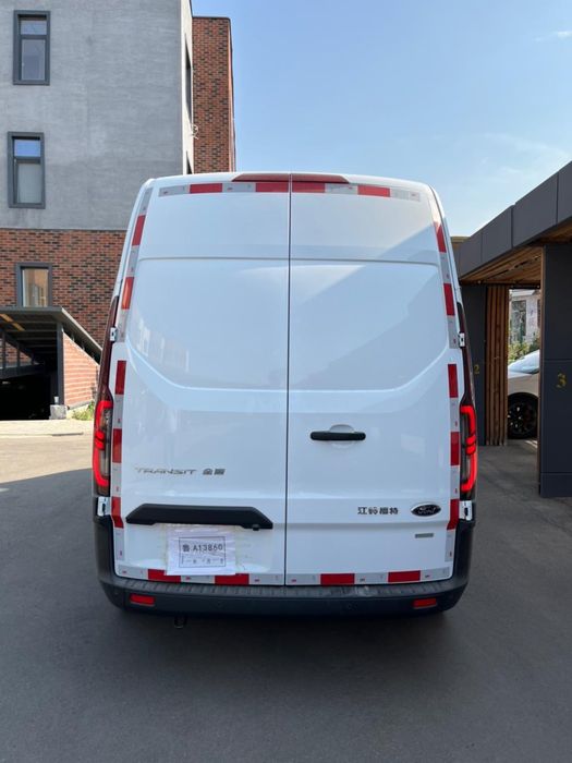 Ford Transit фургон