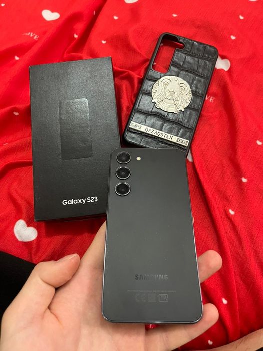 Samsung Galaxy S23 256gb СРОЧНО