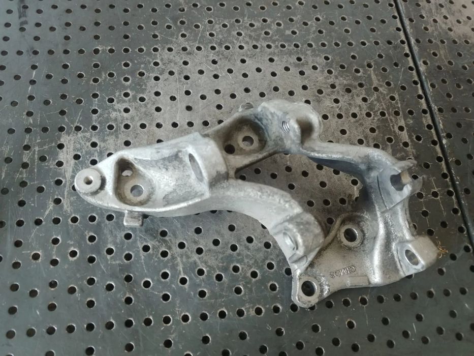 suport pompa servodirectie 1.6 hdi 9hy peugeot partner citroen  xsara c4 9655652980