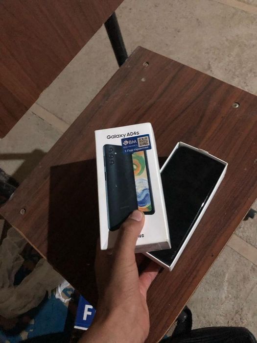 Samsung Galaxy A04s sotiladi !!!