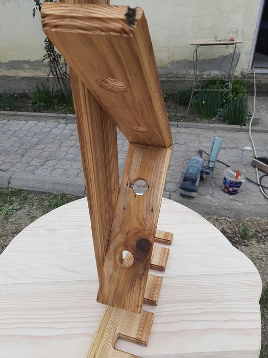 Vând suport sticle și pahare