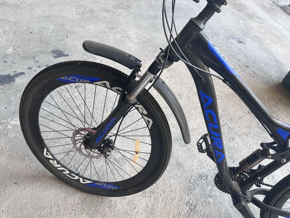 Gorniy velosiped acura
