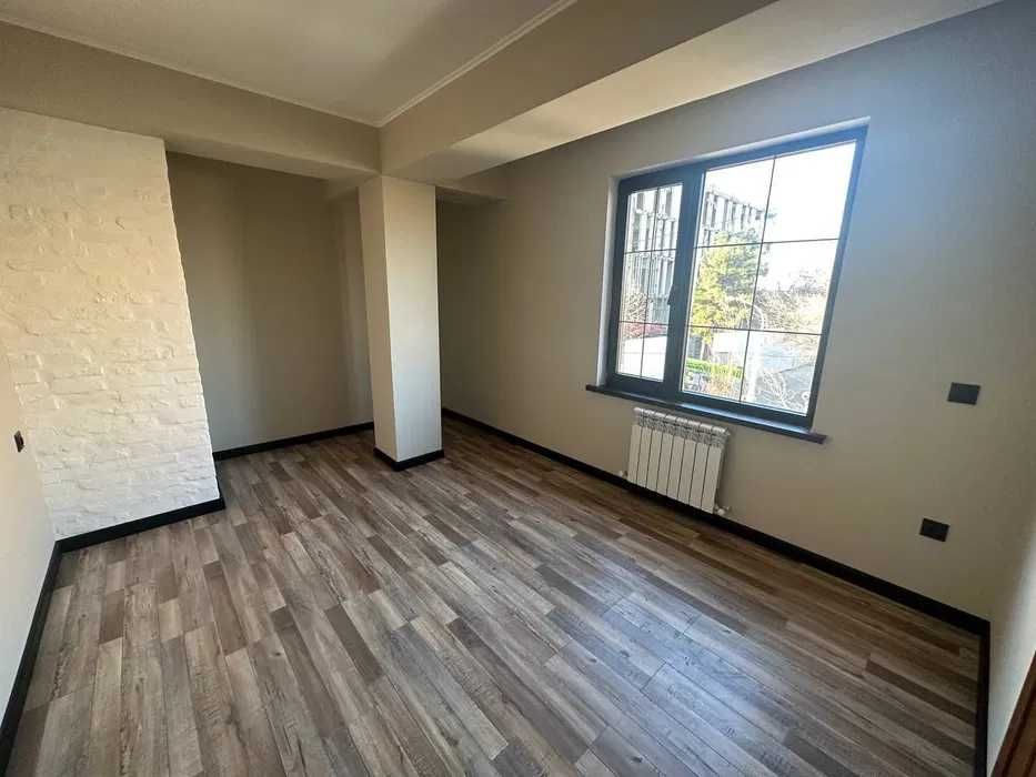 Сдаётся готовое здание под гостиницу ул.Ивлева(N151)