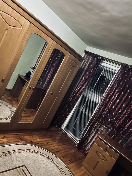 Отдавам 2 стай от луксозна къща под наем