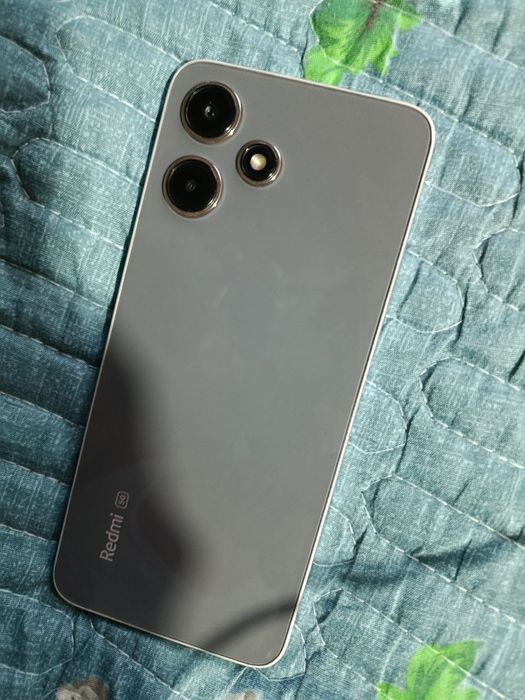 Xiaomi Redmi 12 5G.  SOTILADI