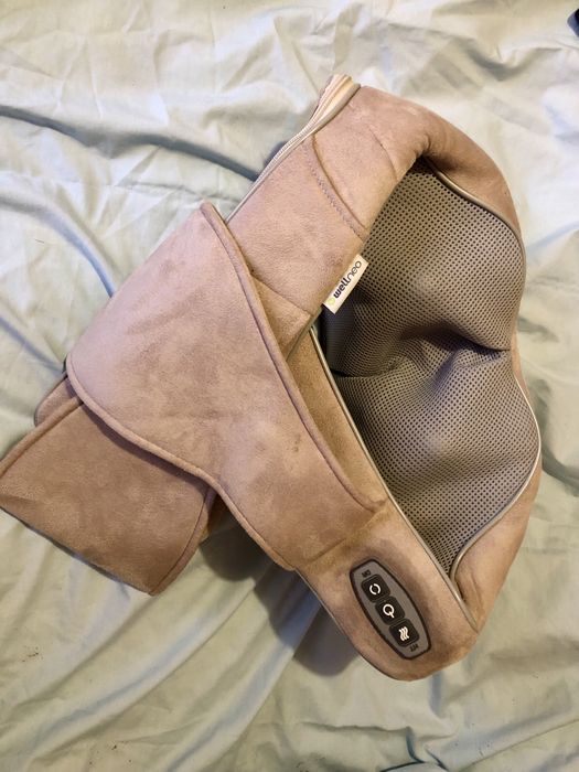 WELLNEO Shiatsu 3D масажор