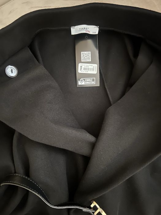 Черна перелина с колан - нова!