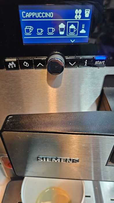 Siemens EQ8 Seria 300