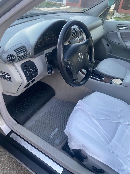 Mercedes c clas un singur proprietar