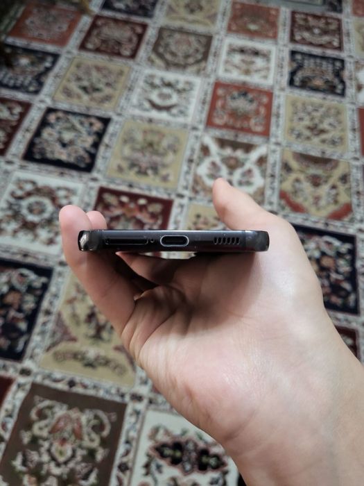 Samsung S22 8/256