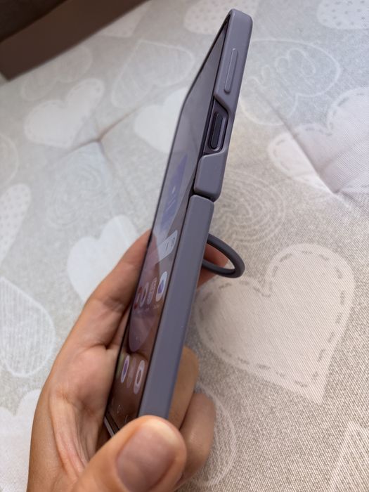 Samsung Z Flip 6