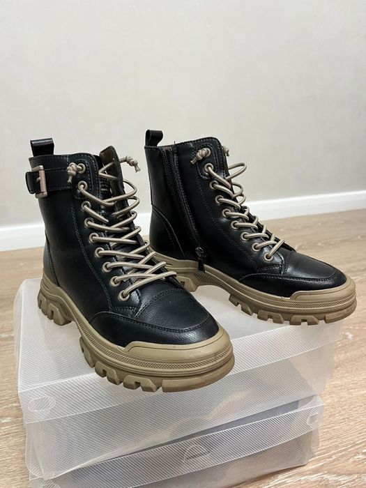 Продам обувь кожанную