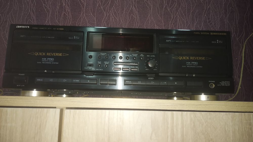 Кассетная дека AIWA  929