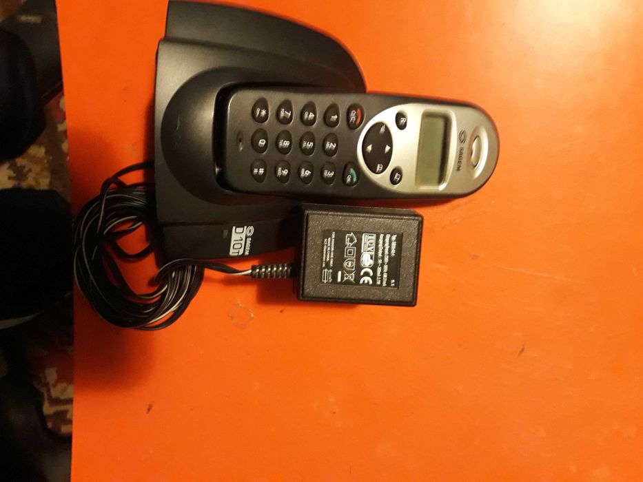 Colectie telefoane fixe si dect.