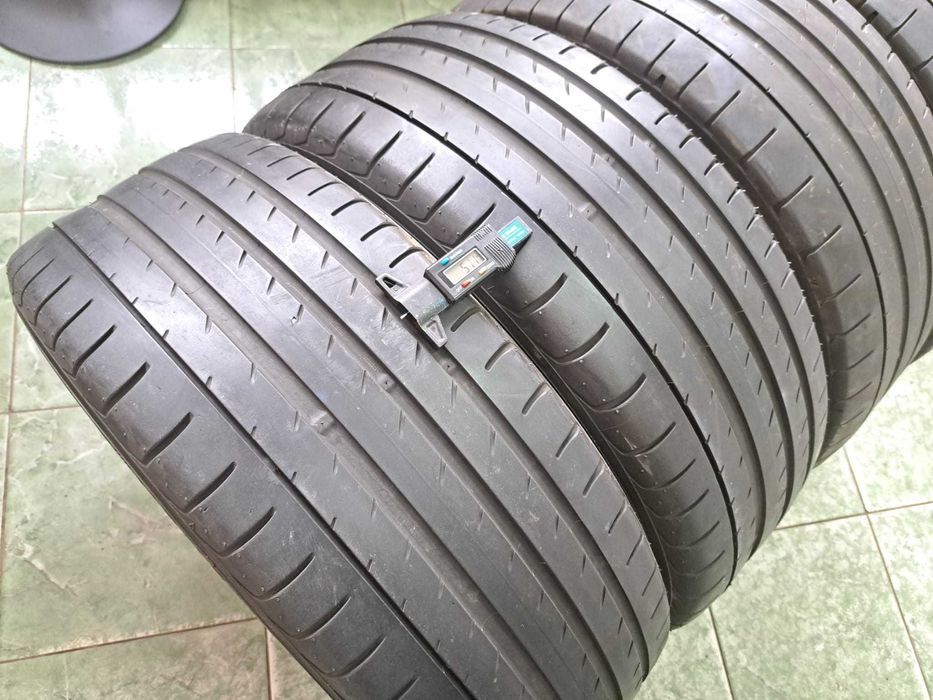 4 anvelope 245/45 R19 Yokohama