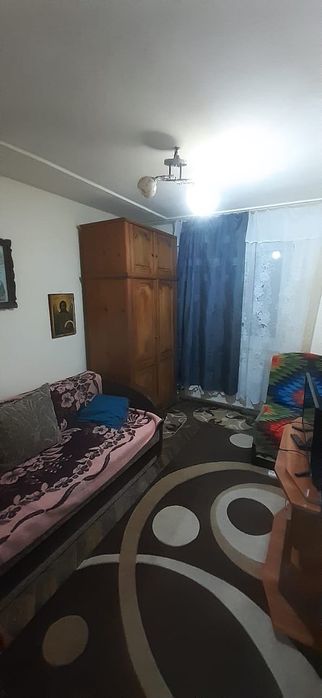 Vând apartament cu 2