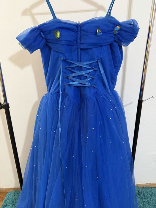 Rochie albastră elegantă cu corset