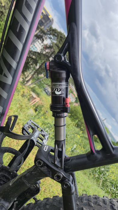 Bicicletă Specialized