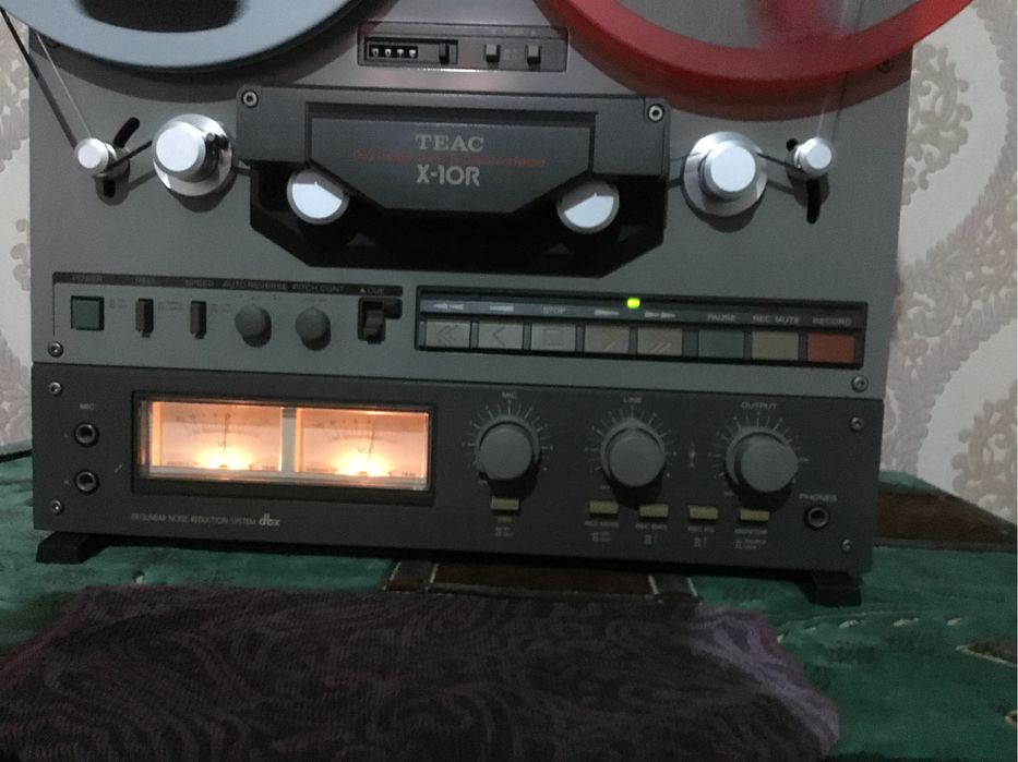 Продам катушечный  магнитофон Teac x20 r