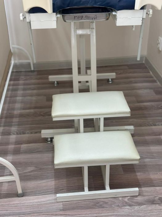 Гинекологическое кресло