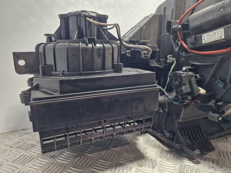 Aeroterma habitaclu completa cu incalzire auxiliara Opel Astra J