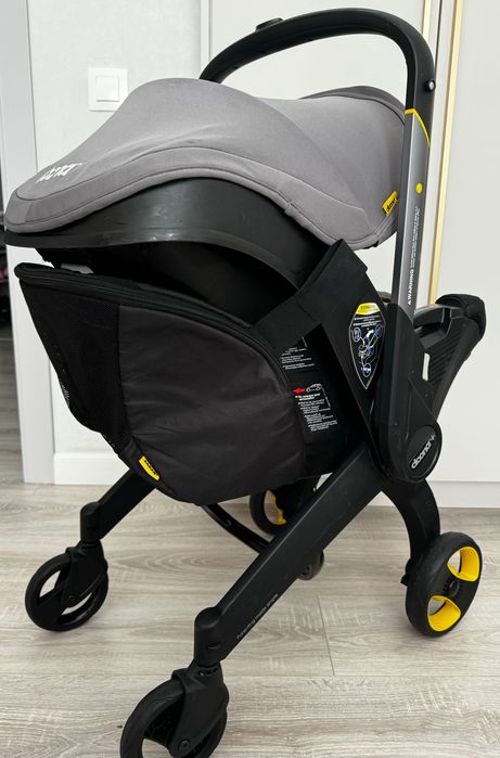 Продам коляску-автолюльку Doona