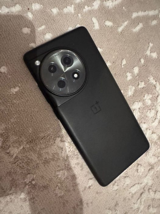 One plus 12R 256gb с коробкой