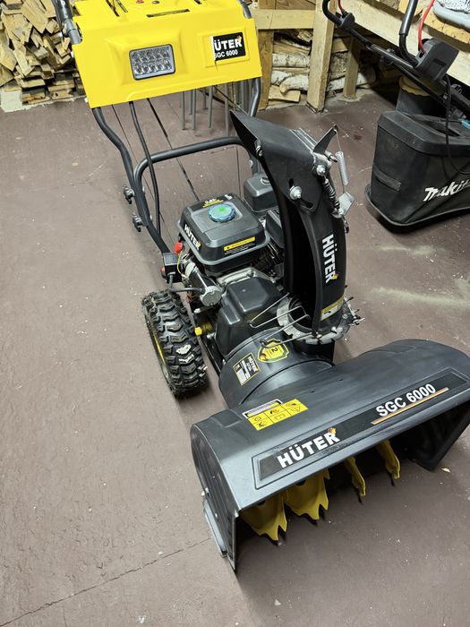 Снегоуборщик HUTER 6000