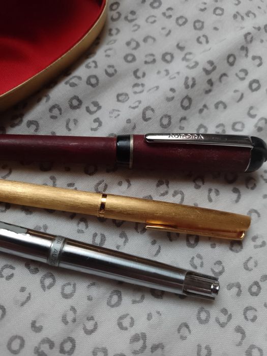 Pixuri aurora de colecție