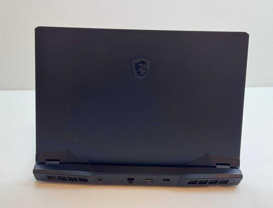 Msi GP66 LEOPARD — i7 - 11800H / DDR4 16GB / RTX 3070 8GB