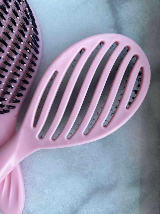 Четка за коса за ЛЕСНО разресване - без скубене, идеална за деца