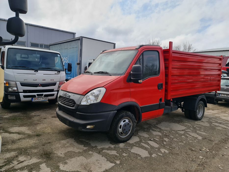 Bena basculabila trilateral orice tip lungime sau tonaj  iveco Mercede