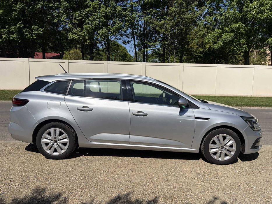 Renault Megane IV Estate - facelift 2021, 1.5 dci - 115 CP, 117.300 km certificați, garanție motor+cutia de viteze, posibilitate vânzare rate/ leasing